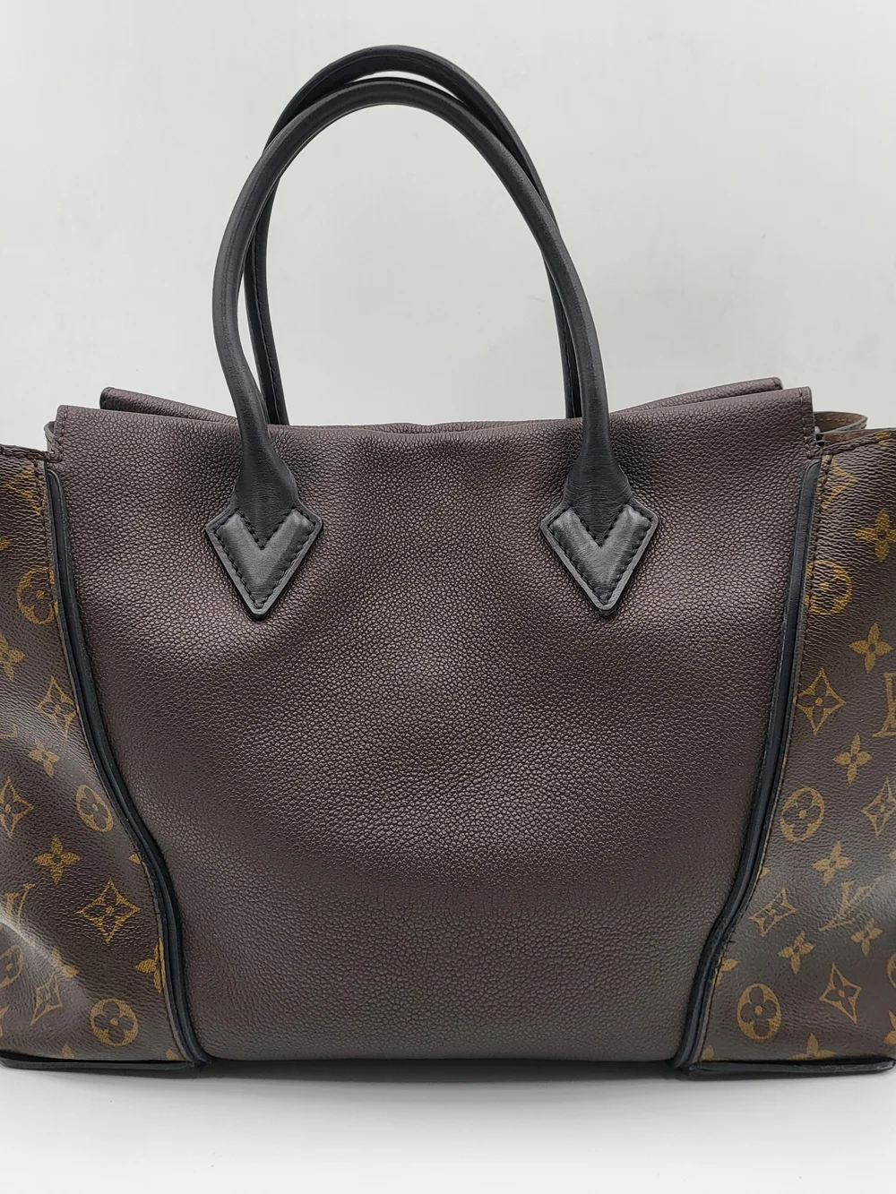 LOUIS VUITTON Veau Cachemire W Monogram Tote PM Chocolate, Auth w/COA....